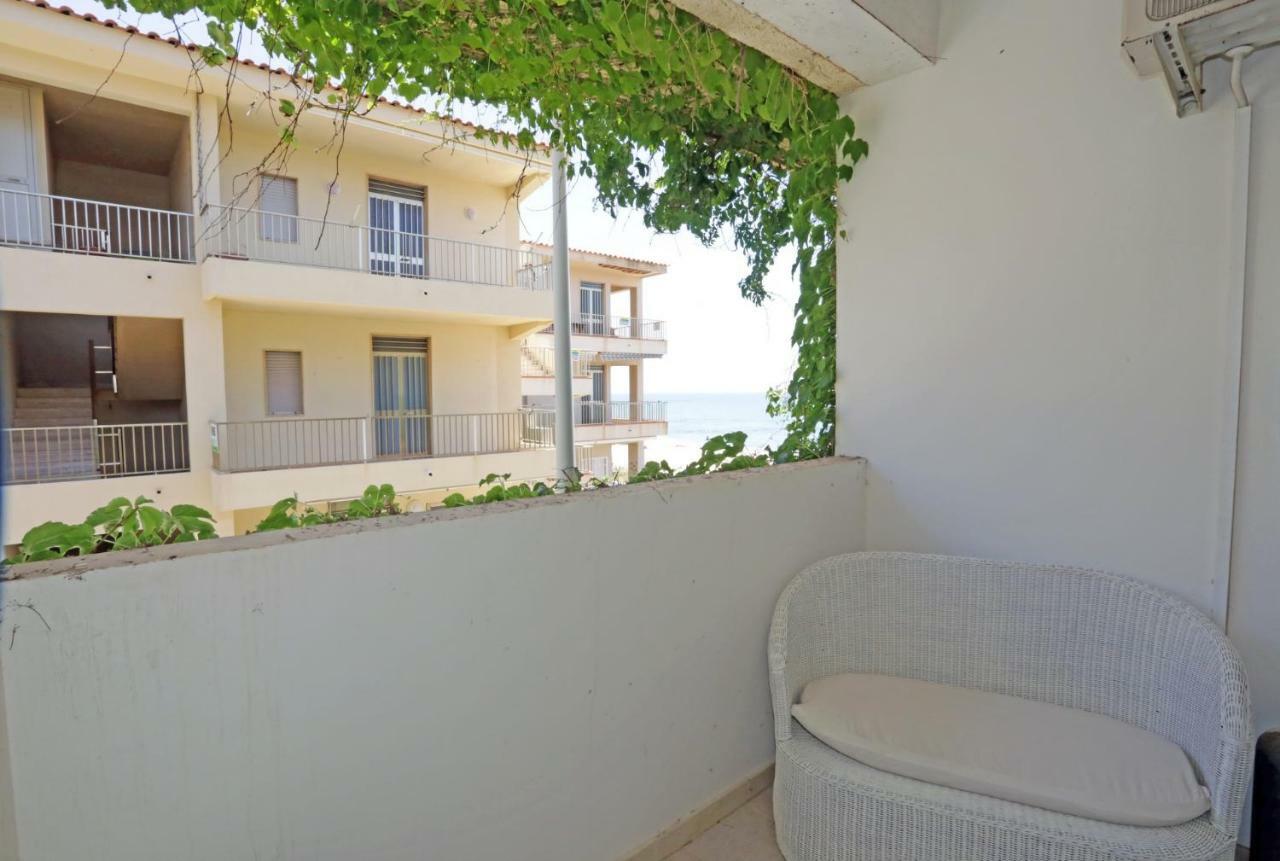 Balcone Sul Mediterraneo Punta Secca Exterior photo